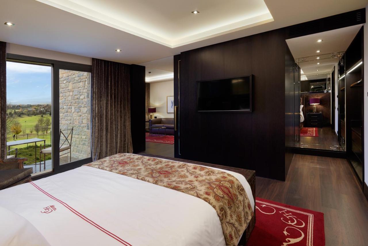 Hotel Castillo De Gorraiz&Spa 外观 照片